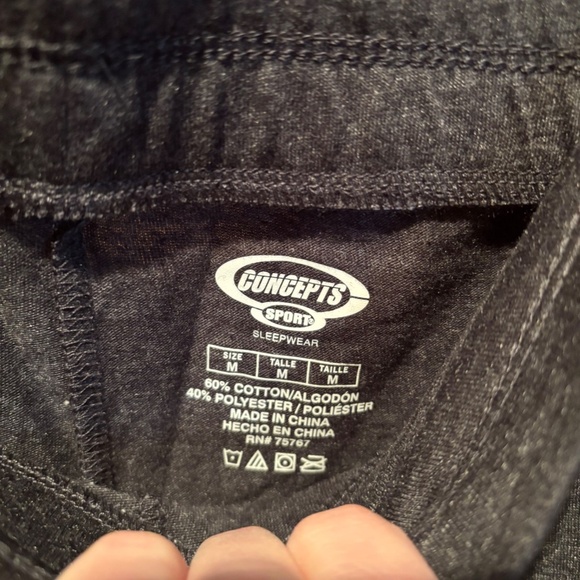 Concepts Sport Women's 2 Piece Chicago Bulls Pajama Set Medium - Picture 8 of 8